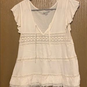 Short sleeve detailed blouse